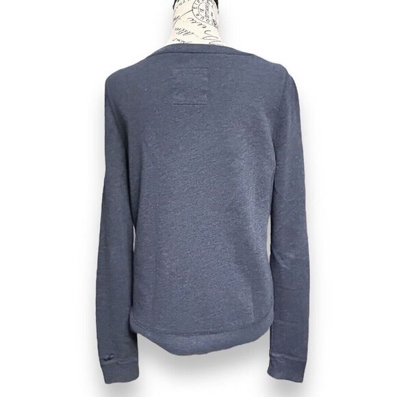 Hollister Heather Blue Gray Sequin Floral Pullover Sweatshirt Winter Preppy Sz S - Picture 5 of 6